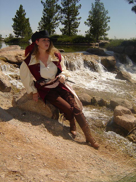 Best Pirating Garb to Wash Ashore This Side o' Tortugas! Get Yer Fine Sea Clothes Right Here!